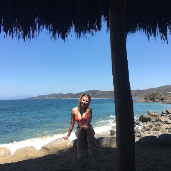 Meet your Posher, Sam - Picture 1 of 1